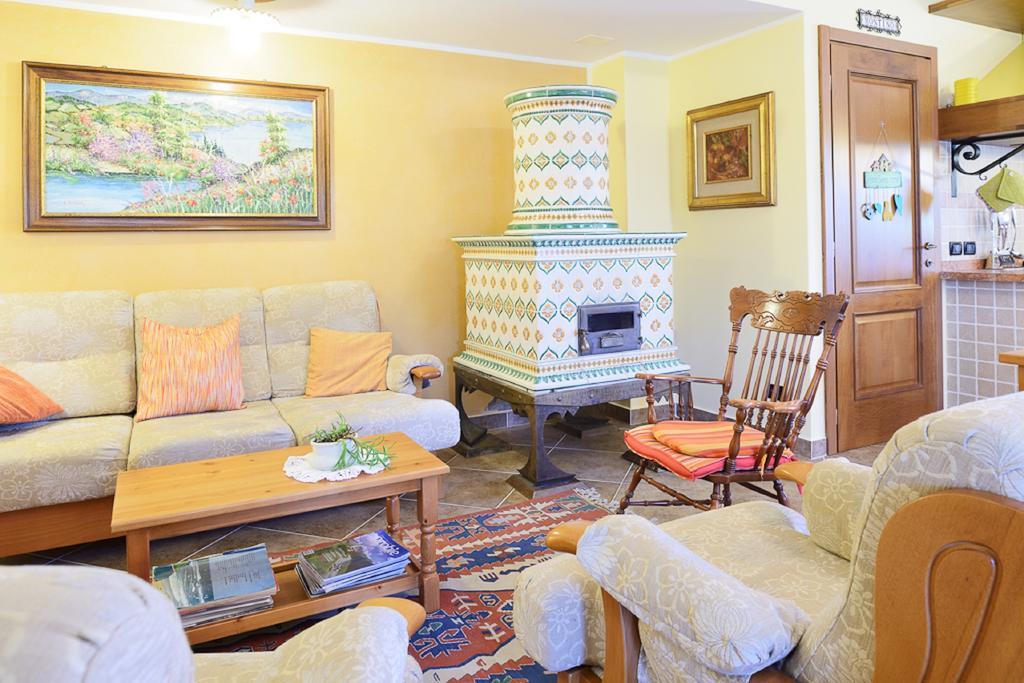 Bed And Breakfast Montino Чене Экстерьер фото